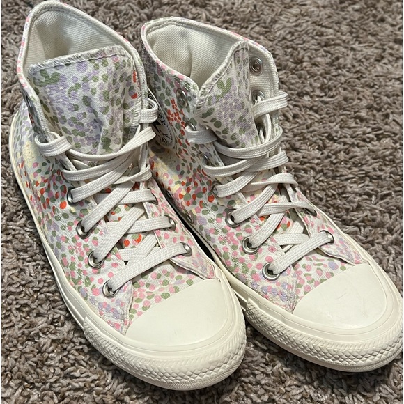 Converse Sz 8.5 Chuck Taylor All Star High Top Sneakers - Picture 1 of 14